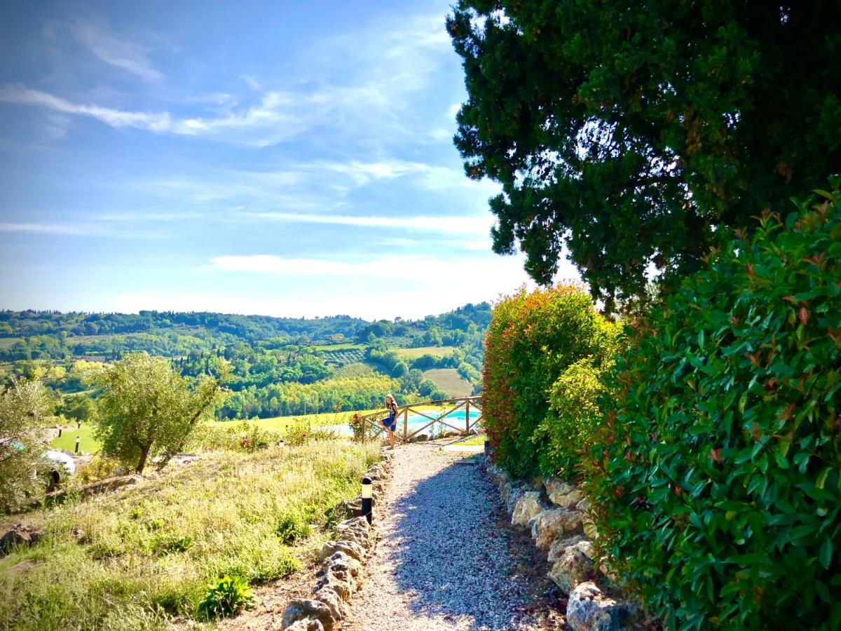 Charming House - Parking Included Apartment San Gimignano Bagian luar foto